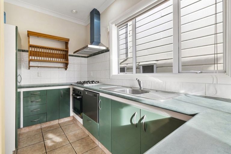 Photo of property in 7 Douglas Street, Mount Cook, Wellington, 6021