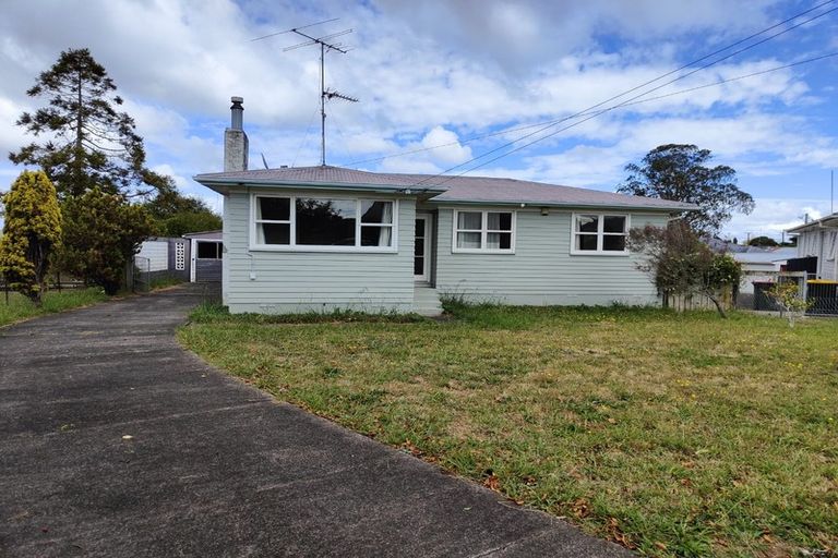 Photo of property in 54 Cargill Street, Papakura, 2110