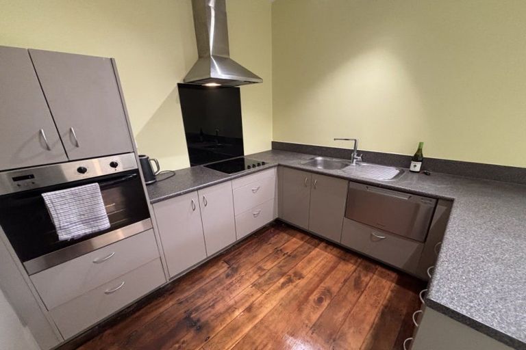 Photo of property in 253 College Street, West End, Palmerston North, 4412