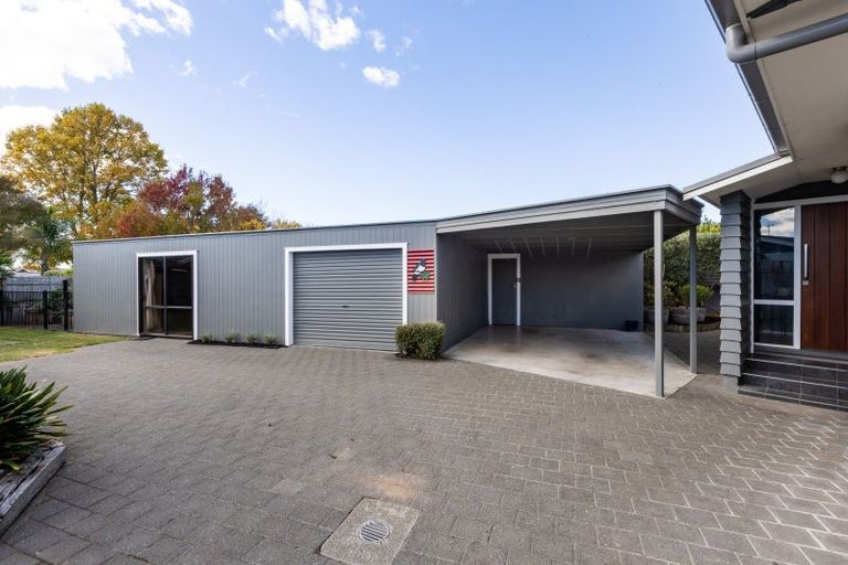 Photo of property in 4 Holyrood Street, Taradale, Napier, 4112