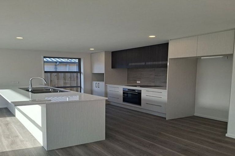 Photo of property in 21 Ella Street, Rolleston, 7614