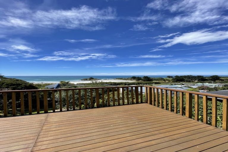 Photo of property in 21 Seaview Road, Brighton, Dunedin, 9035