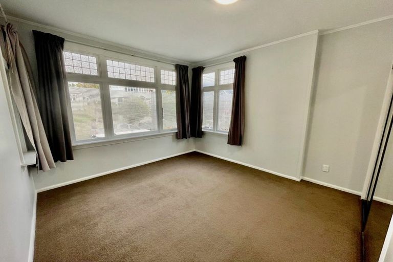 Photo of property in 73 Majoribanks Street, Mount Victoria, Wellington, 6011