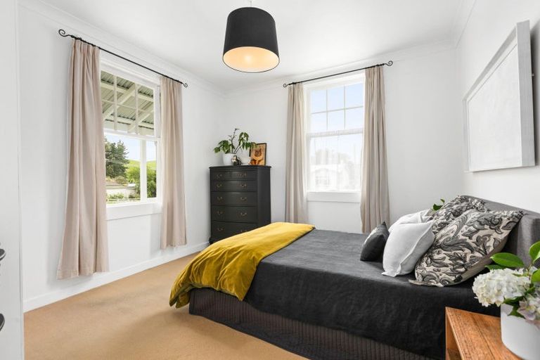 Photo of property in 90 Hovding Street, Norsewood, 4974