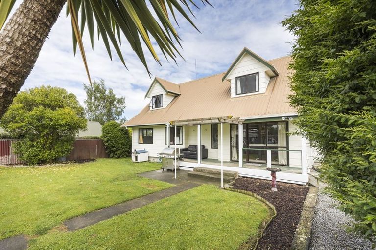 Photo of property in 8a Pharazyn Street, Feilding, 4702