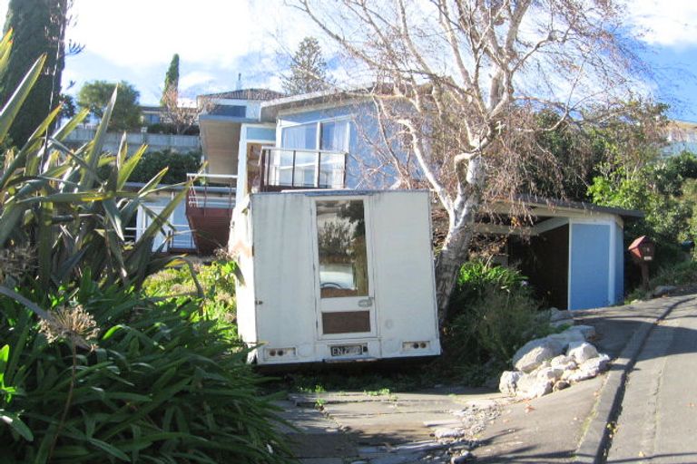 Photo of property in 36 Seapoint Road, Bluff Hill, Napier, 4110