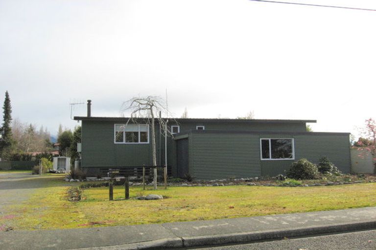 Photo of property in 27 Fergus Square, Te Anau, 9600