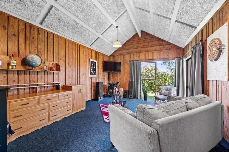 Photo of property in 15 Quin Crescent, Hawera, 4610