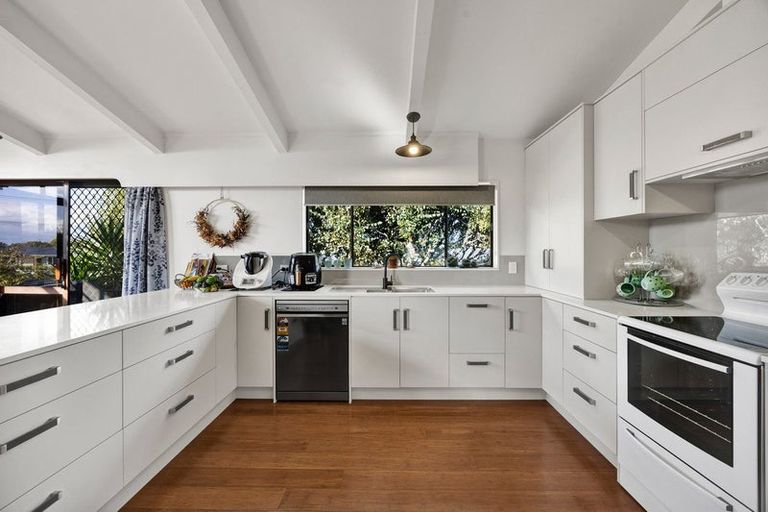 Photo of property in 71 Fantham Street, Hawera, 4610