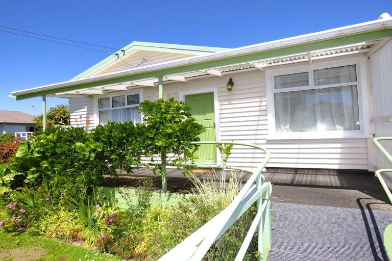 Photo of property in 2 Mclaughlins Lane, Westport, 7825