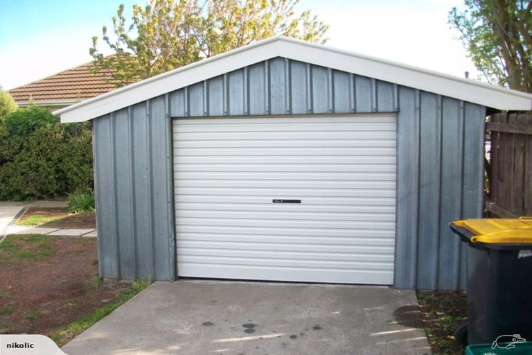 Photo of property in 6 Dickson Crescent, Hornby, Christchurch, 8042