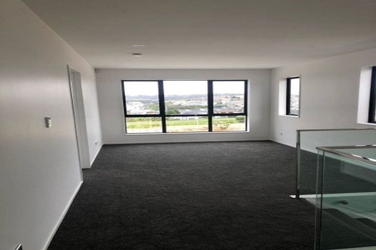 Photo of property in 21 Ta Moko Drive, Gulf Harbour, Whangaparaoa, 0930
