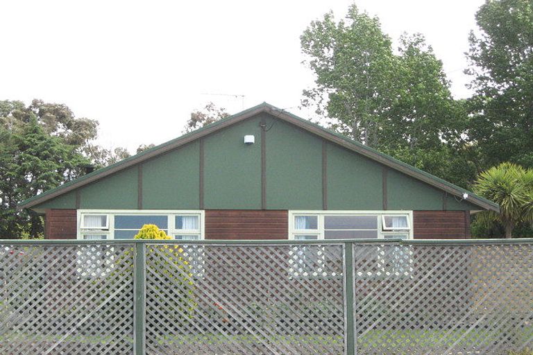 Photo of property in 51 Kings Avenue, Waikuku Beach, 7402