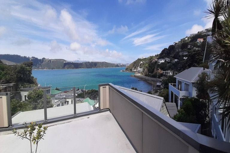 Photo of property in 75a Maida Vale Road, Roseneath, Wellington, 6011