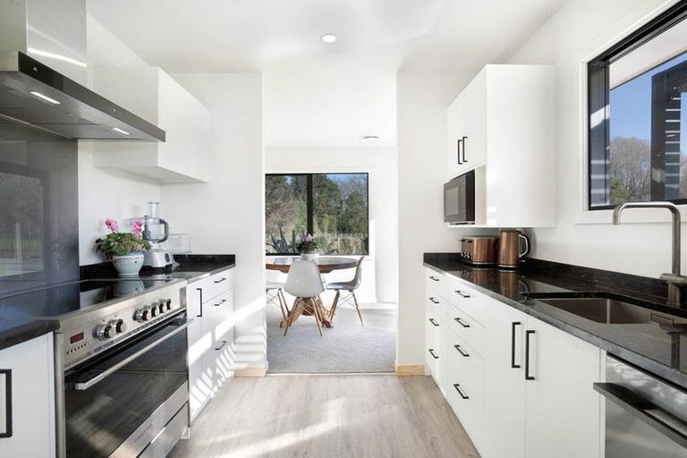 Photo of property in 65a Connollys Line, Carterton, 5713