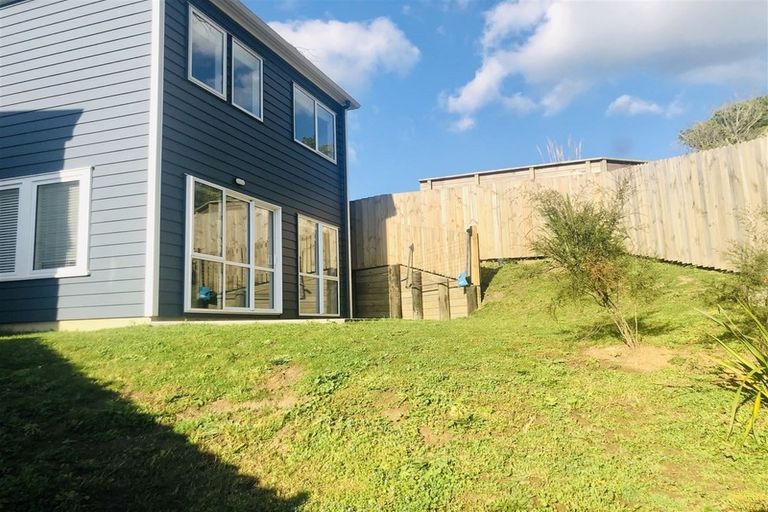 Photo of property in 104 Joseph Street, Flat Bush, Auckland, 2019