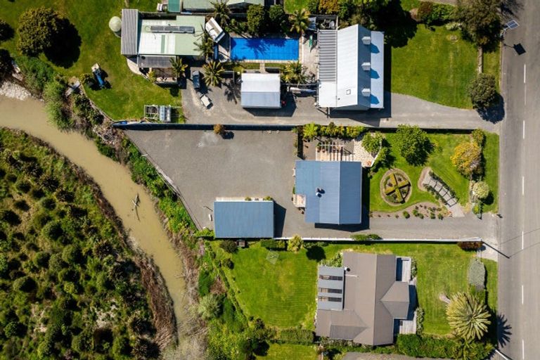 Photo of property in 36 Airini Road, Waimarama, Havelock North, 4294