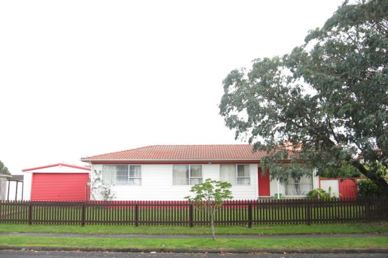 Photo of property in 6 Fiesta Drive, Half Moon Bay, Auckland, 2012