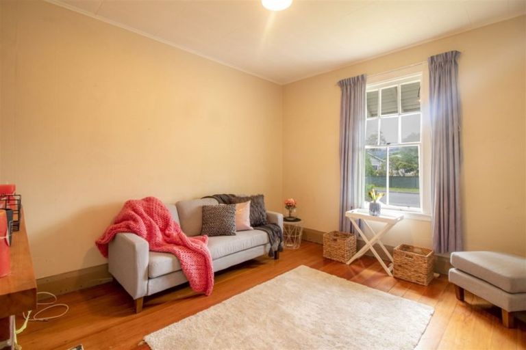 Photo of property in 13 Randwick Crescent, Moera, Lower Hutt, 5010