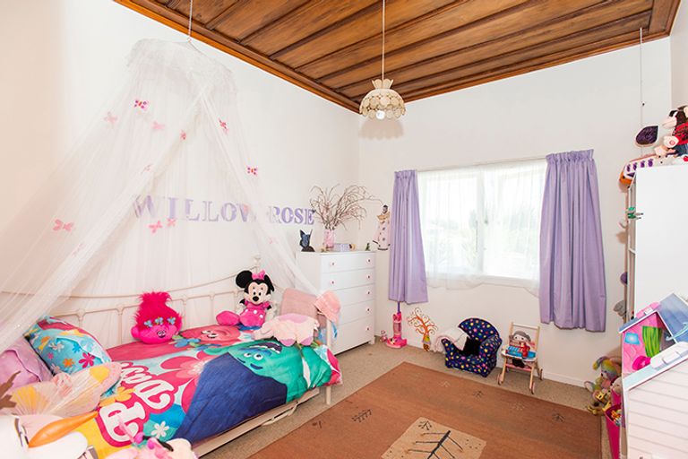 Photo of property in 17 Cemetery Road, Patutahi, Gisborne, 4072