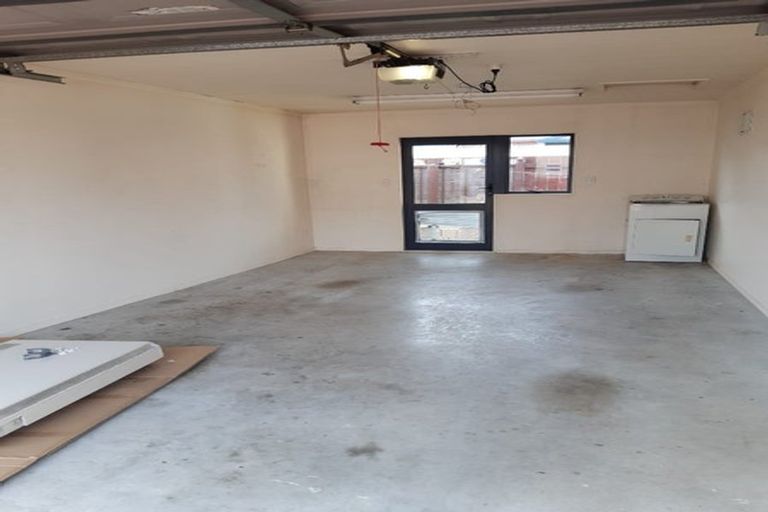 Photo of property in 3/66 Kawaha Point Road, Kawaha Point, Rotorua, 3010