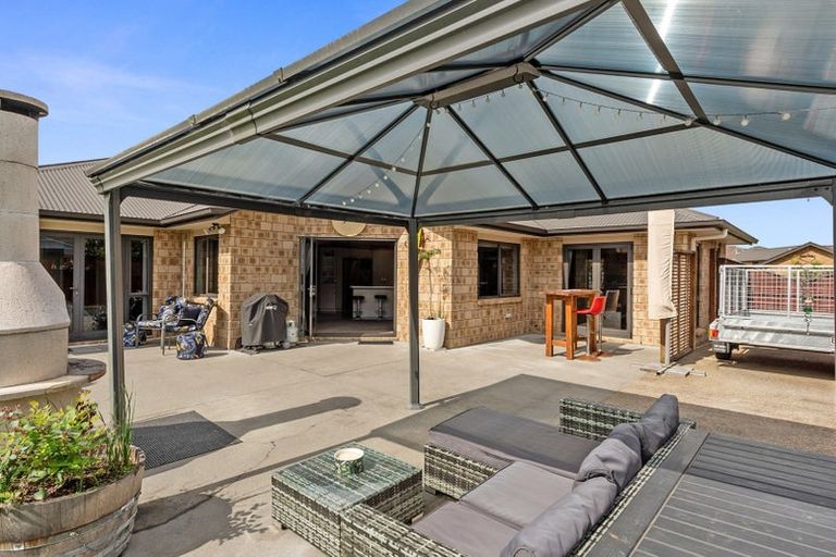 Photo of property in 3 Vantage Place, Flagstaff, Hamilton, 3210