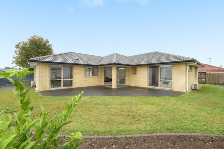 Photo of property in 8 Dove Place, Pyes Pa, Tauranga, 3112