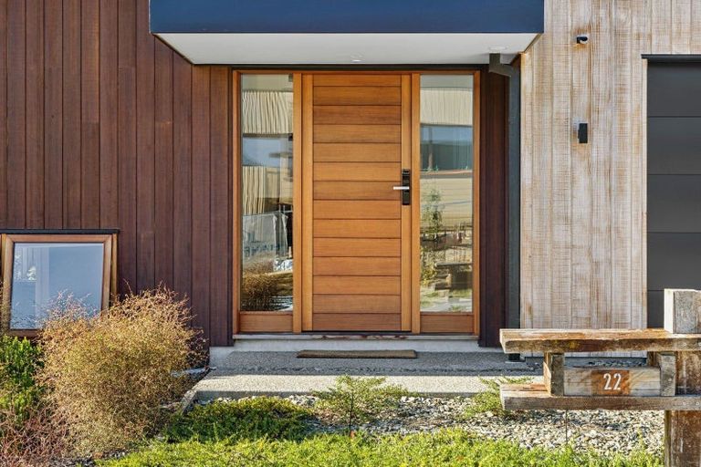 Photo of property in 48 Farrant Drive, Wanaka, 9305