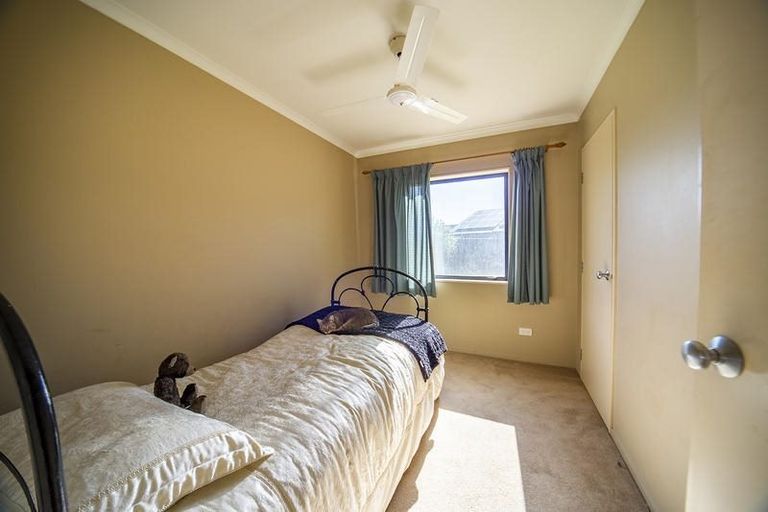 Photo of property in 14 Walnut Grove, Alexandra, 9320