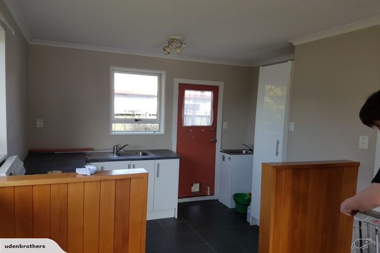 Photo of property in 2/58 Inwoods Road, Parklands, Christchurch, 8083