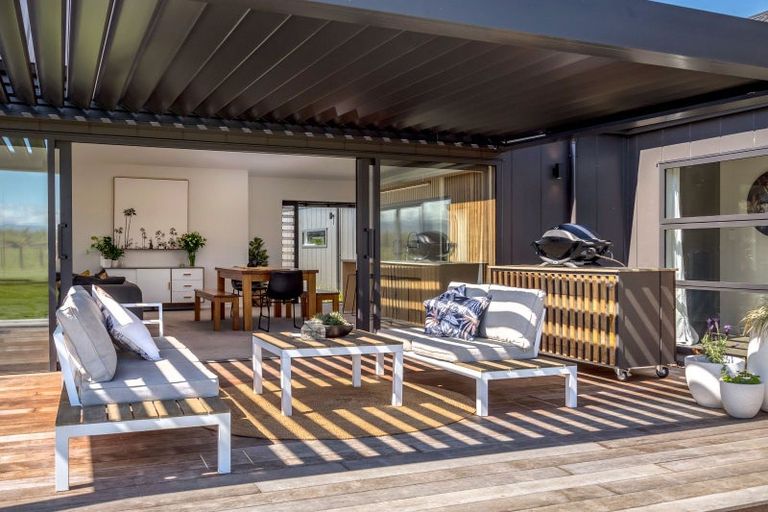 Photo of property in 22 Wycliffe Place, Solway, Masterton, 5810