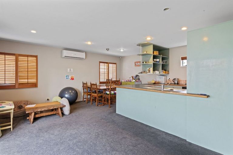 Photo of property in 1/19 Hills Road, Edgeware, Christchurch, 8013