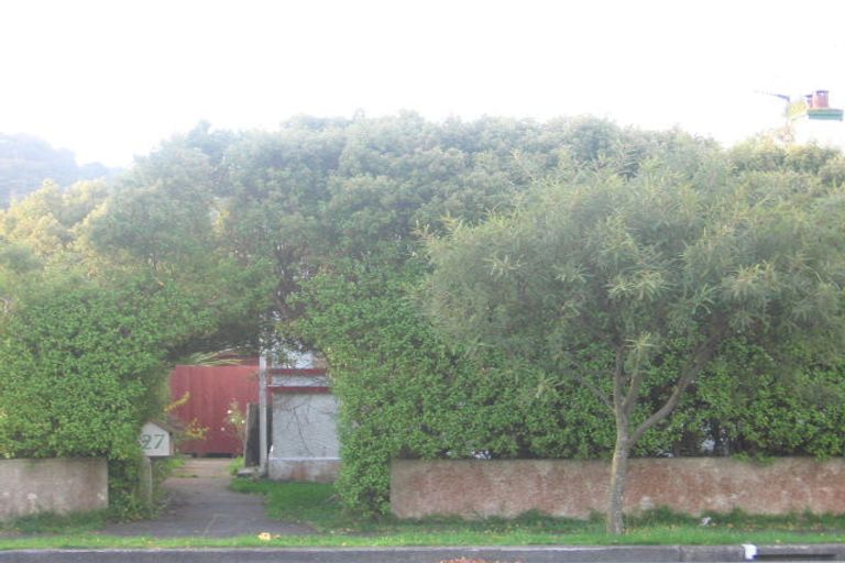 Photo of property in 27 Te Mome Road, Alicetown, Lower Hutt, 5010