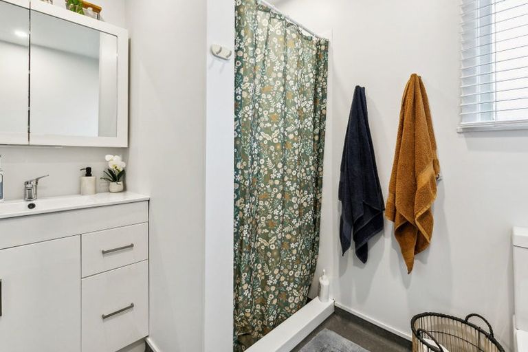 Photo of property in 20 Matatiro Street, Titahi Bay, Porirua, 5022