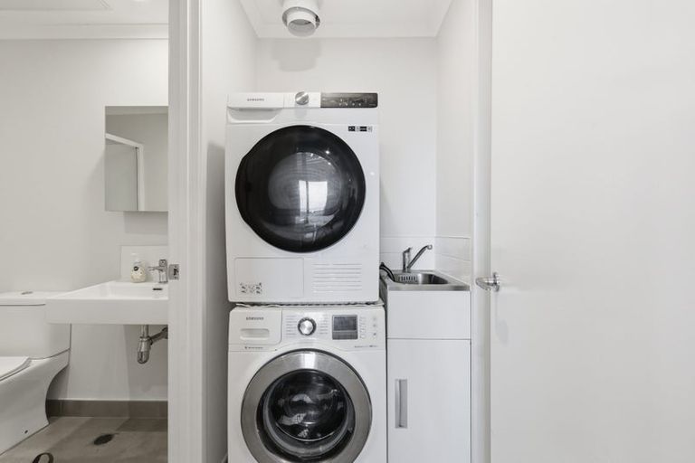 Photo of property in 11/96 Clark Road, Hobsonville, Auckland, 0616