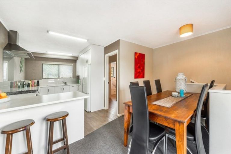 Photo of property in 8 Judena Place, Pukete, Hamilton, 3200