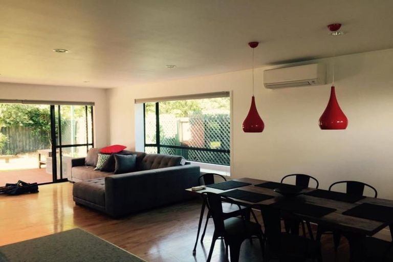 Photo of property in 3/30 Tuckers Road, Redwood, Christchurch, 8051