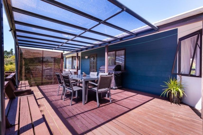 Photo of property in 38 Carlton Terrace, Westown, New Plymouth, 4310