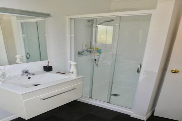 Photo of property in 28 Gorman Street, Macandrew Bay, Dunedin, 9014