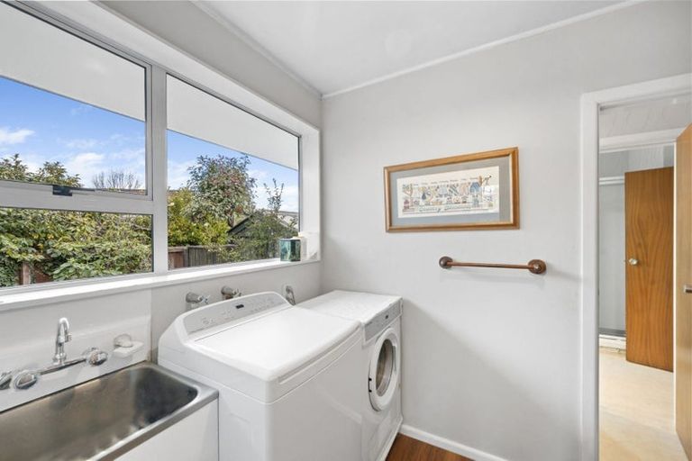 Photo of property in 12c Glenavon Place, Ilam, Christchurch, 8041