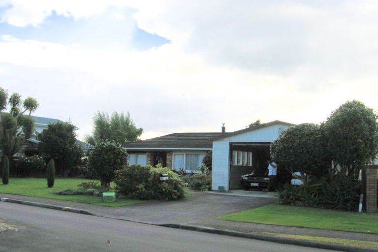 Photo of property in 7 Ultima Place, Clover Park, Auckland, 2019