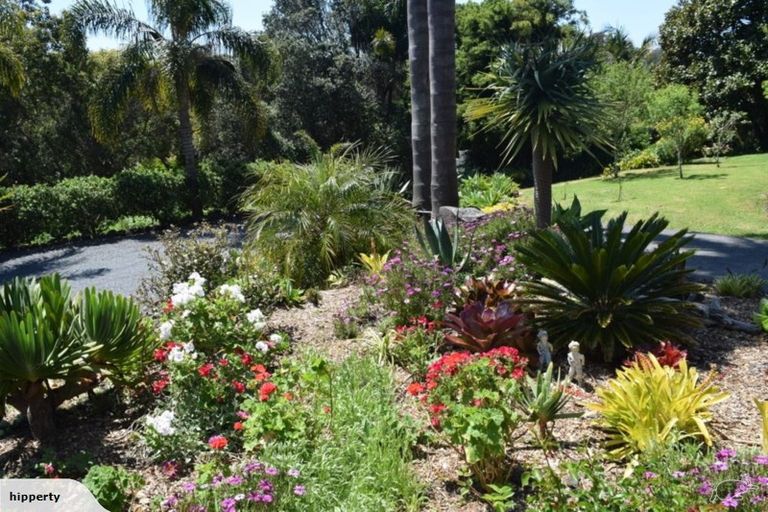 Photo of property in 63 Pa Road, Kerikeri, 0230