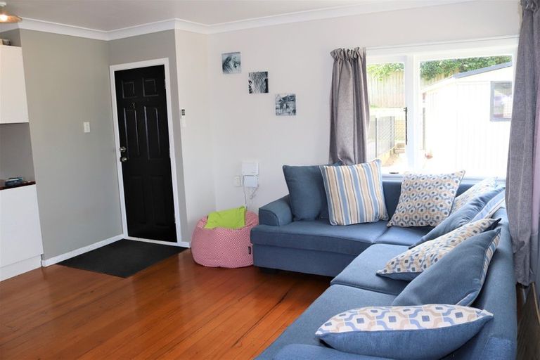 Photo of property in 2/57 Mahia Road, Manurewa, Auckland, 2102