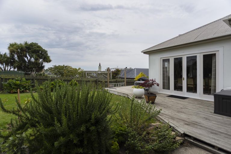 Photo of property in 14 Hull Street, South Hill, Oamaru, 9400