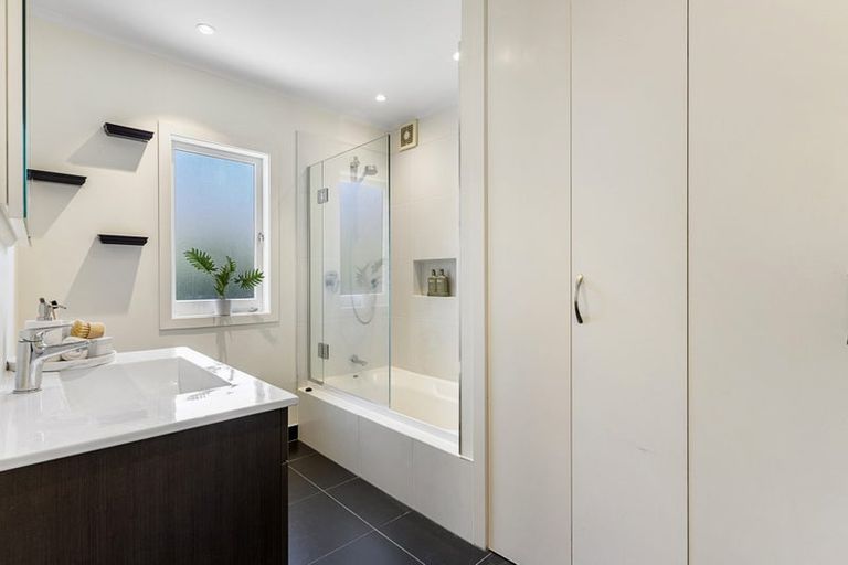 Photo of property in 1/80 Bayswater Avenue, Bayswater, Auckland, 0622