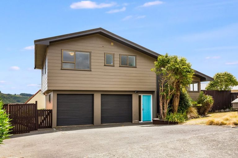 Photo of property in 12 Langwell Place, Papakowhai, Porirua, 5024