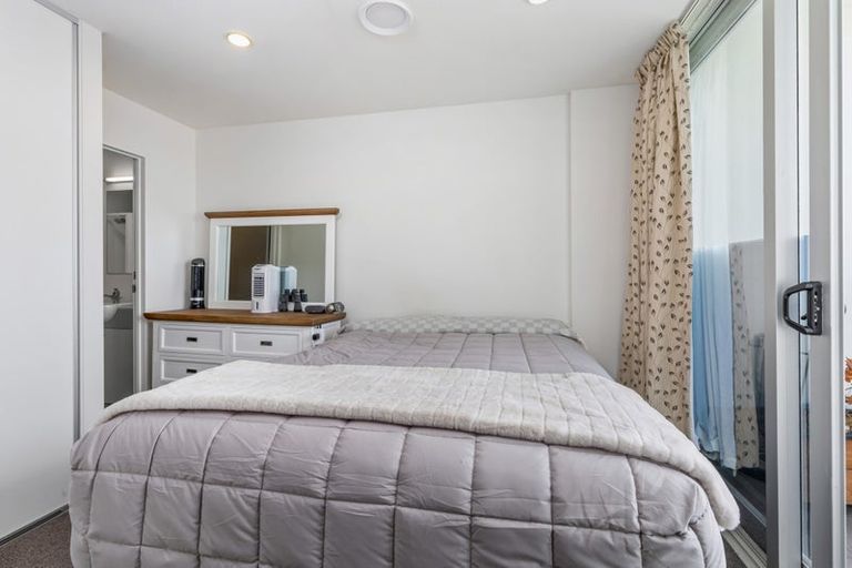 Photo of property in Proximity Apartments, 606/17 Osterley Way, Manukau, Auckland, 2104