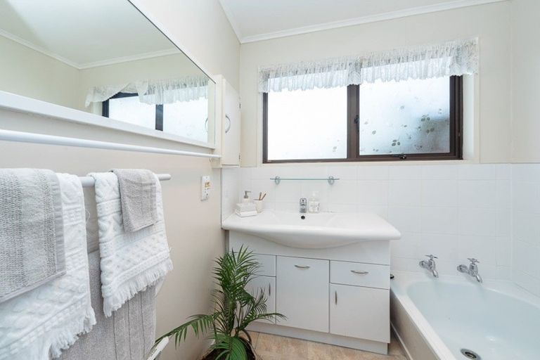 Photo of property in 6 Heatherlea Heights, Feilding, 4702