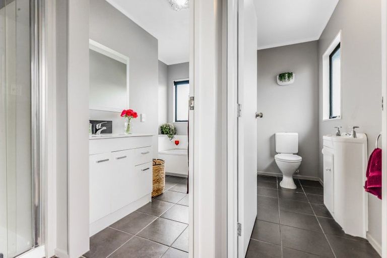 Photo of property in 6 Ben Nevis Place, Nawton, Hamilton, 3200