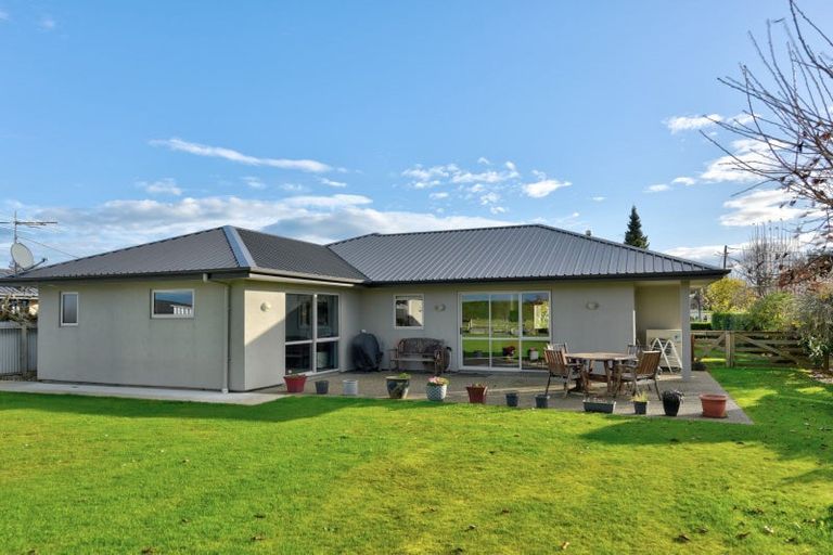 Photo of property in 29 Manse Street, Edendale, 9825